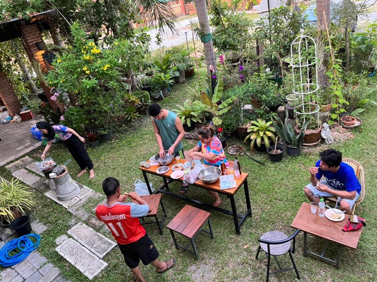 Krunou Baanpak Hotel Trat Bagian luar foto