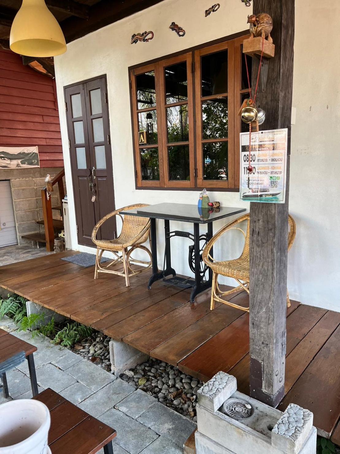 Krunou Baanpak Hotel Trat Bagian luar foto