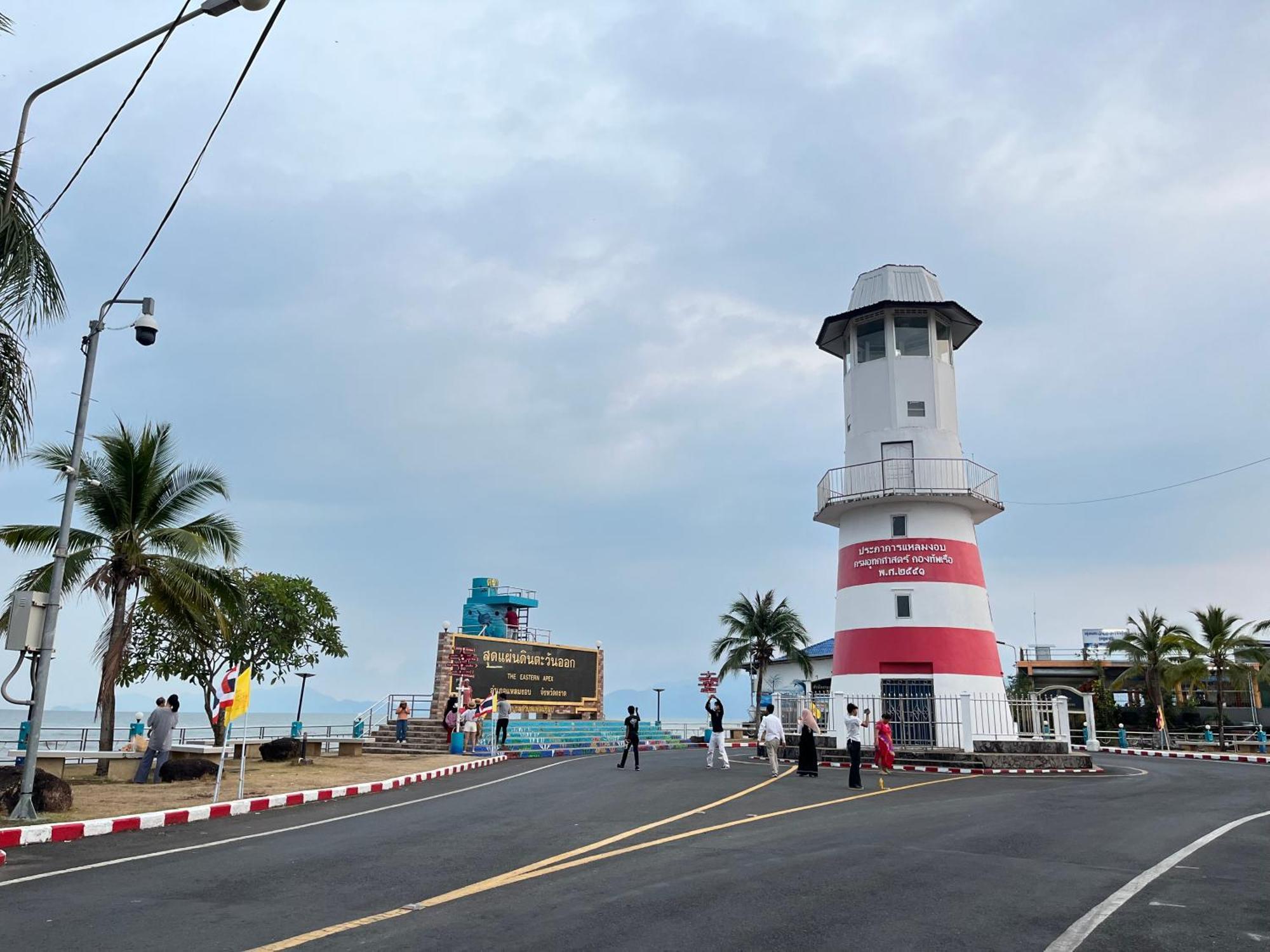 Krunou Baanpak Hotel Trat Bagian luar foto