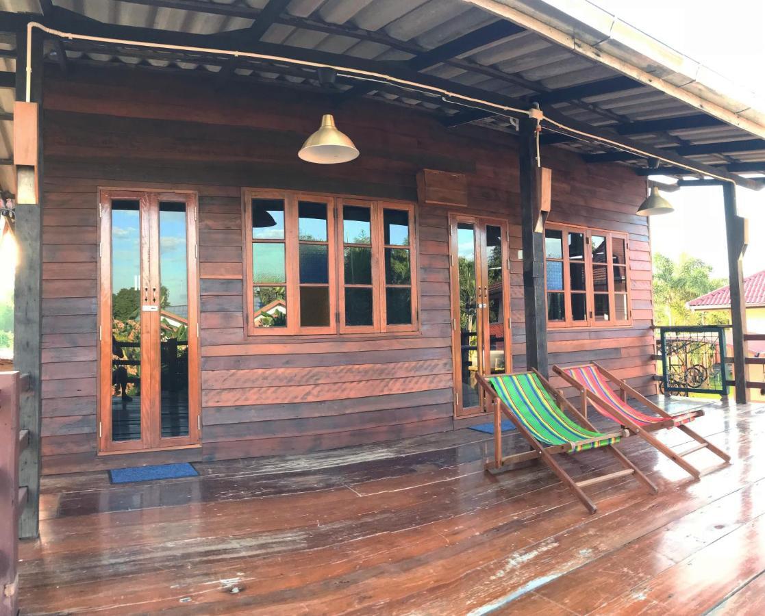 Krunou Baanpak Hotel Trat Bagian luar foto